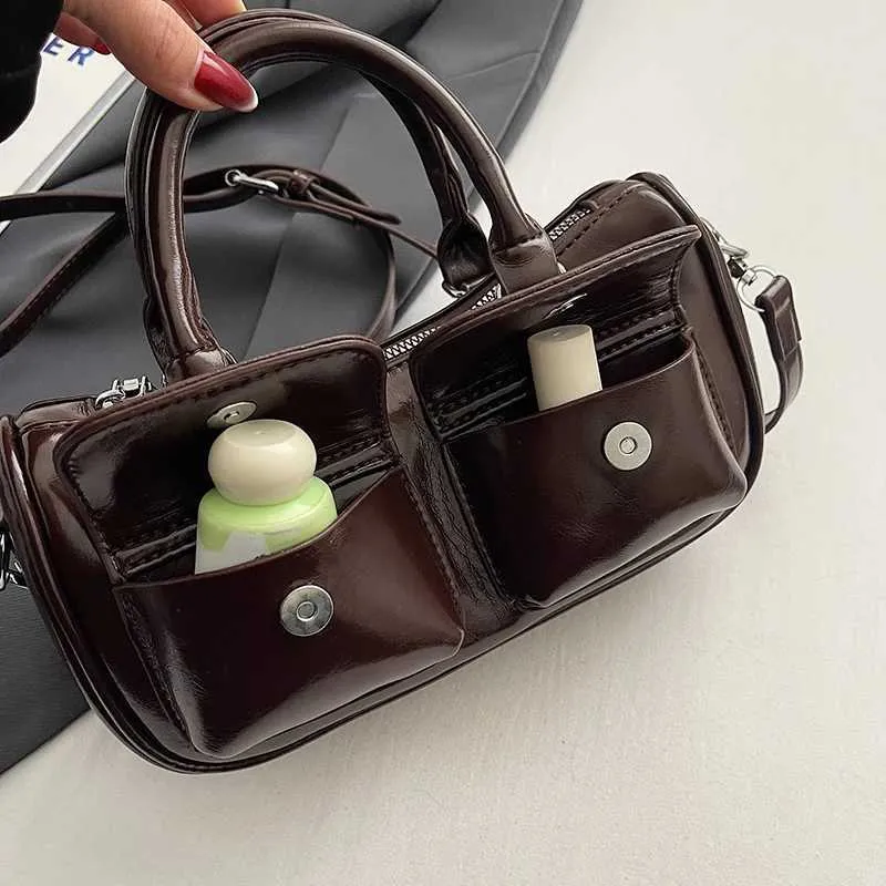 Ladies fashionable small handbag solid color PU retro mailman bag autumn and winter new style single shoulder crossbody_voghion.com