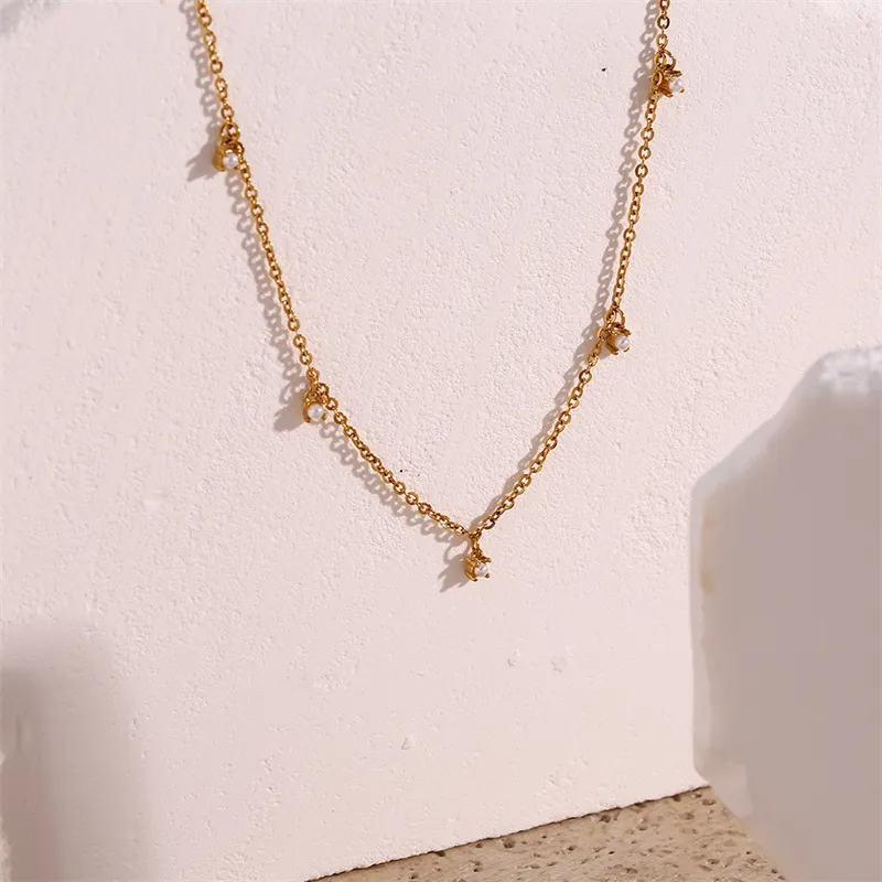 Collana con pendente minimalista per donna catena elegante_voghion.com