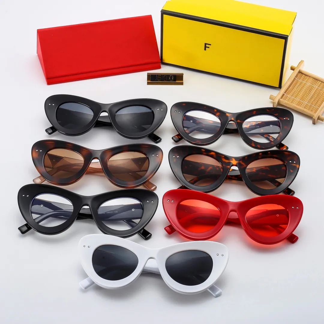 Oversized Man Women Cat Eye Sunglasses Ladies Designer Goggle Beach Sun Glasses Fashion Design Elegant Eyeglasses_voghion.com