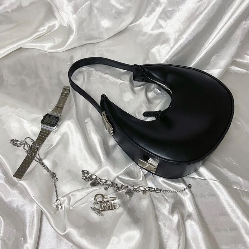 Eine Nischendesign-Schulter mit Halbmond für Frauen im Jahr 2024, neue personalisierte und minimalistische Tasche,_voghion.com