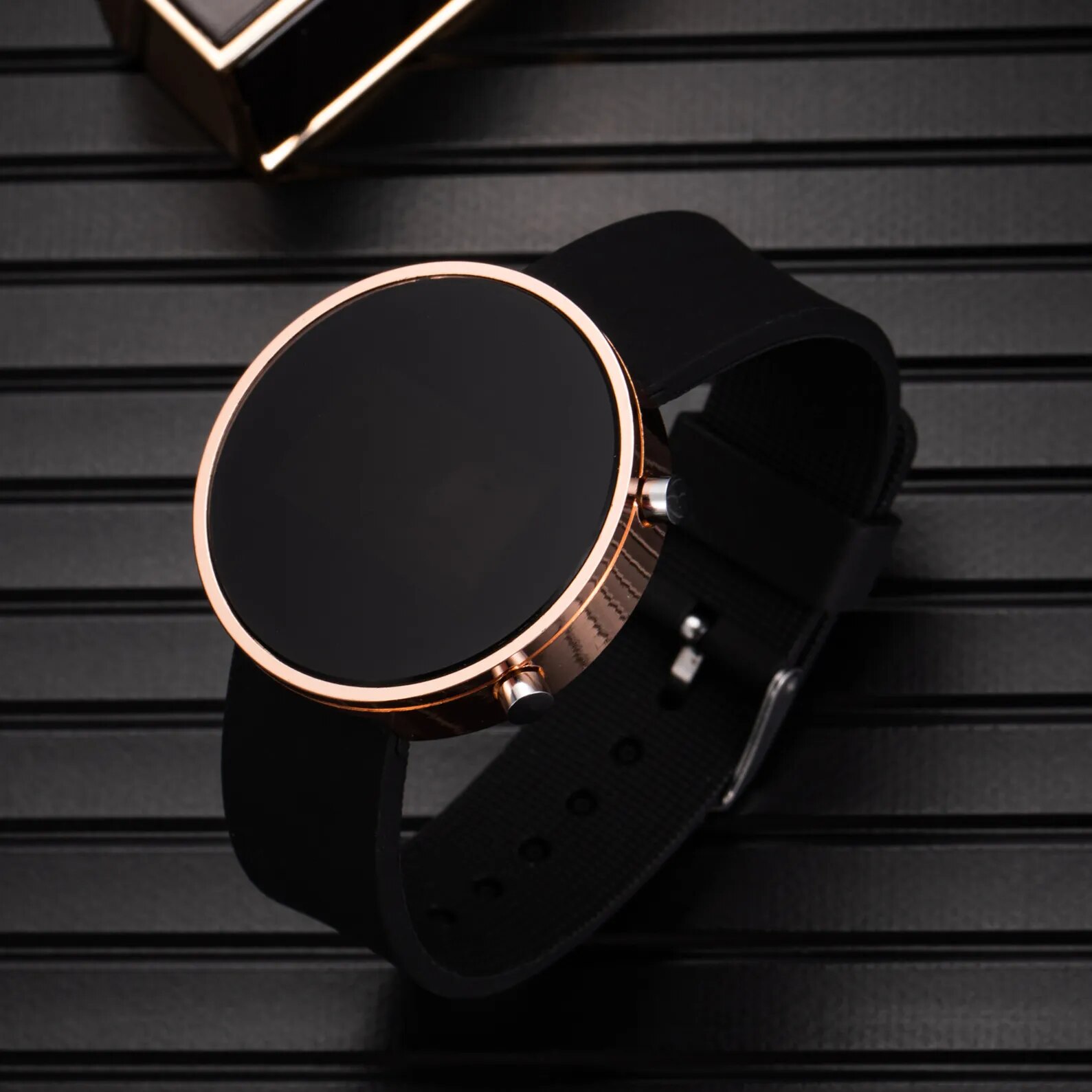 Reloj Digital de moda para hombres, mujeres y niños, Reloj LED deportivo sencillo, correa de Reloj de silicona, Reloj informal multicolor para Mujer