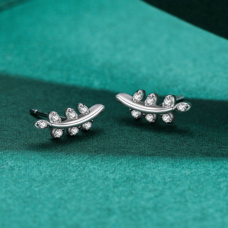 Leaf Stud Earrings With Silver Zirconia For Women Wedding Party_voghion.com