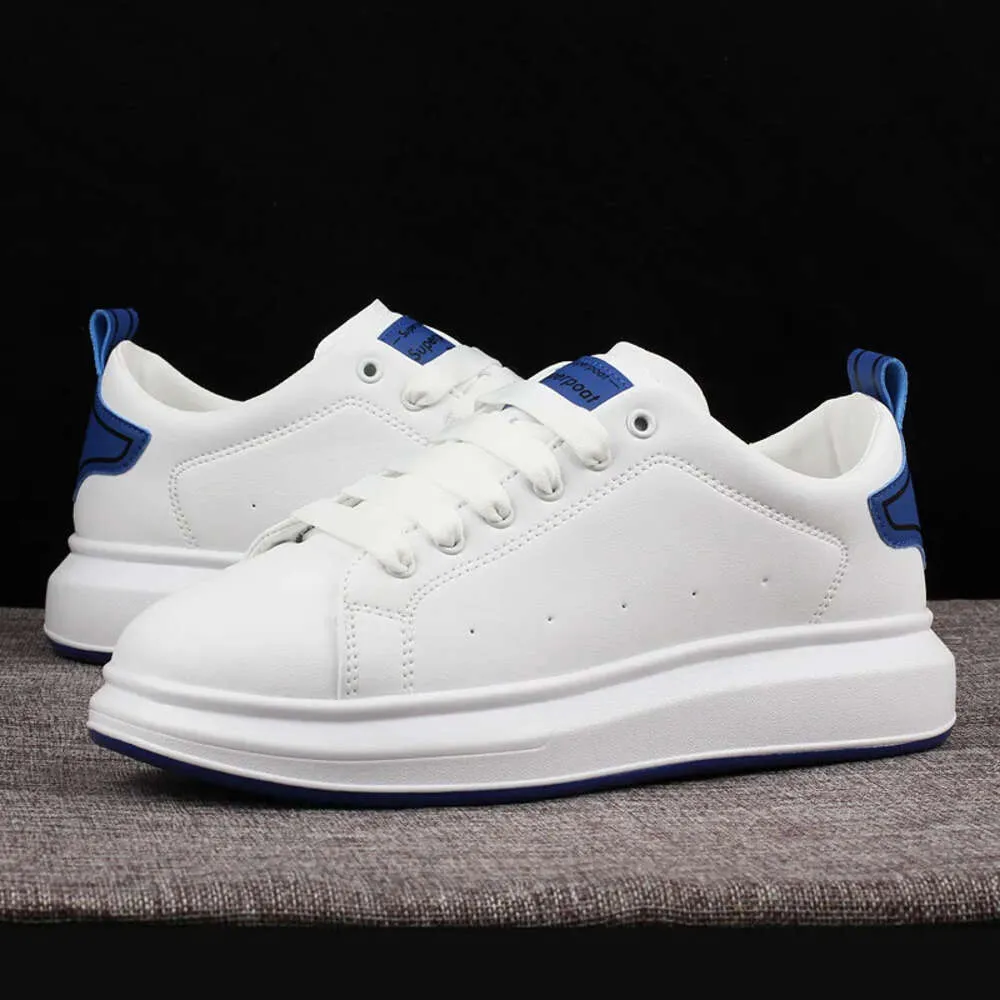 Scarpe da passeggio/tennis comode, casual e con suola spessa, da uomo e da donna, bianche e sportive_voghion.com