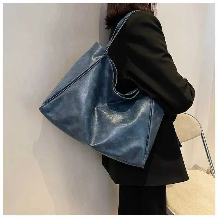 Vintage Red Womens Athletic Casual Fashion Large Capacity Leather Shoulder Bag Shopper Haruku Simple Handbag SacC241106_voghion.com