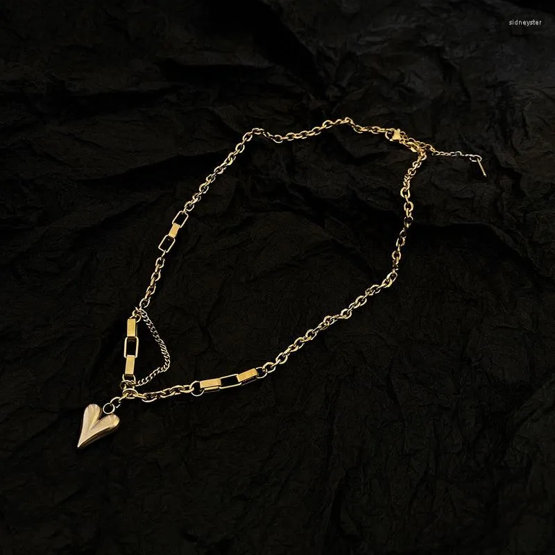 Colliers pendentifs Origin Summer Fashion Gold Color Love Heart Collier chaîne épaisse asymétrique pour femmes en acier inoxydable_voghion.com