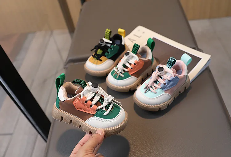 Baskets décontractées pour enfants confortables et colorées_voghion.com