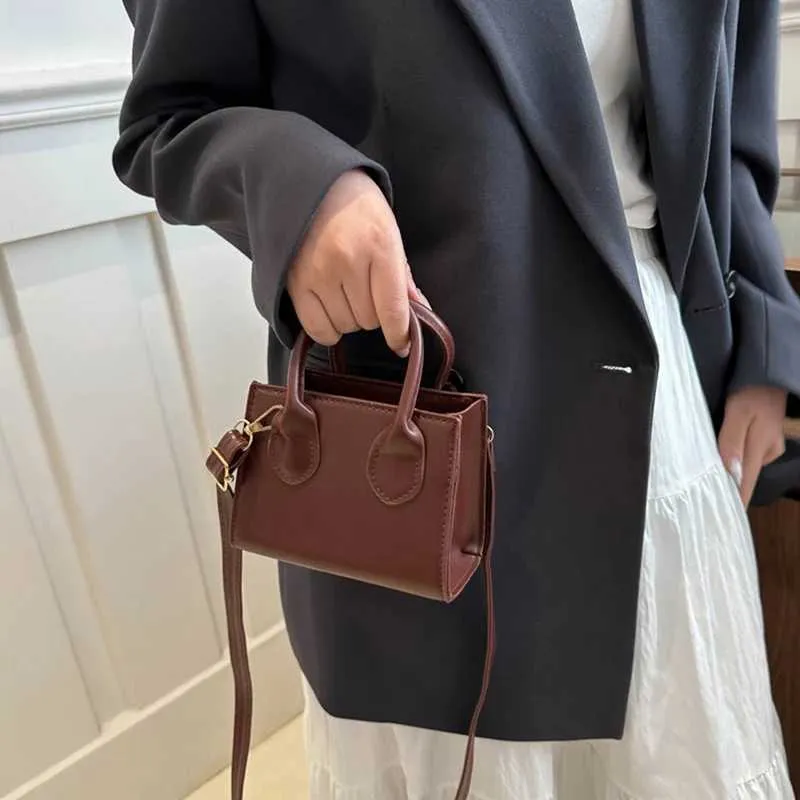 Solid Color Pu Leather Shoulder Bag Fashion Designer Handbags Top Handle For Women Casual Crossbody Bags Ba241116_voghion.com