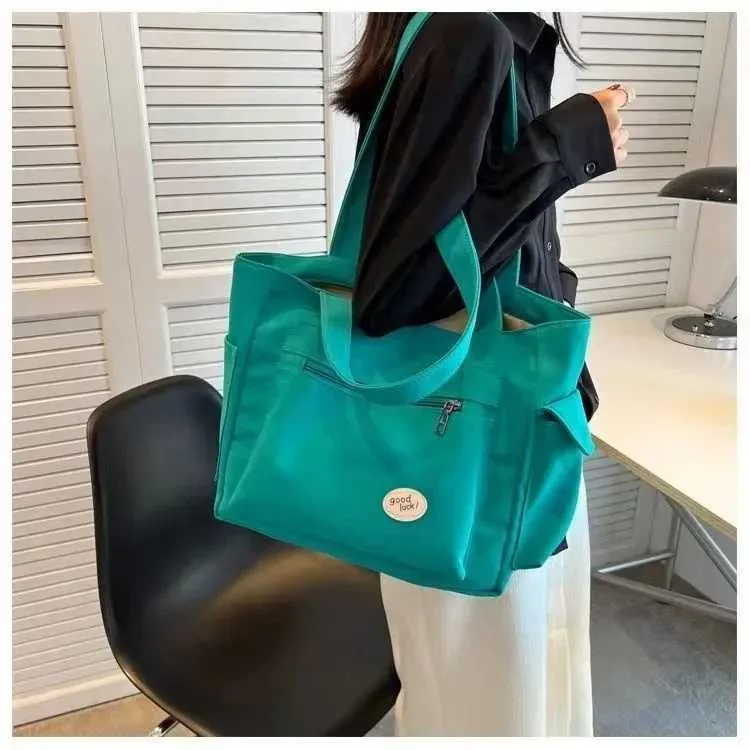 Wens Fi Shoe Grande Capacité Étudiant 2024 Nouveau Sac À Main En Toile Cmuter Sac Chaud Y241109_voghion.com