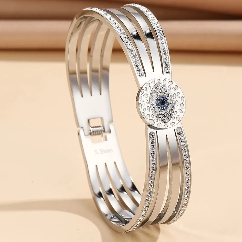 Bracelet en acier inoxydable Evil Devil Eye modèle plaqué or poli 240507_voghion.com