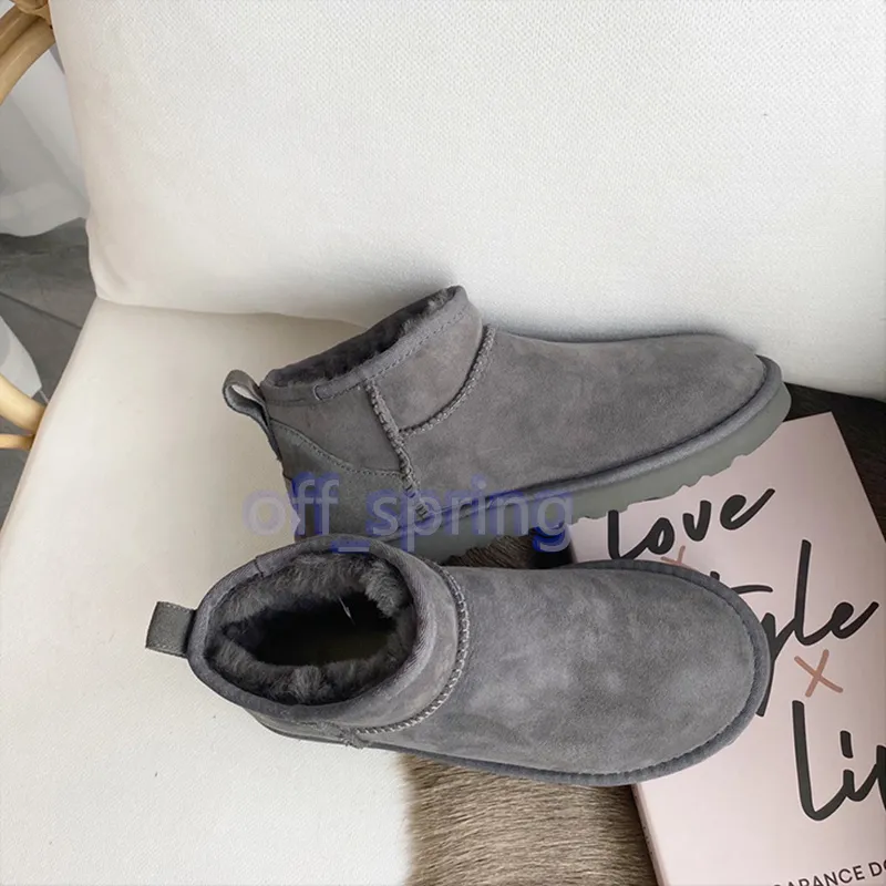 Stivali da neve da donna firmati Tasman pantofole con plateau Stivali Tazz Slide Stivali classici ultra mini Pantofole in pelle scamosciata Shearg da uomo_voghion.com