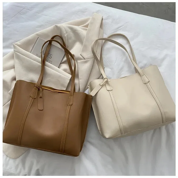 1PC black minimalist large capacity soft leather tote casual versatile shoulder bag 240822_voghion.com