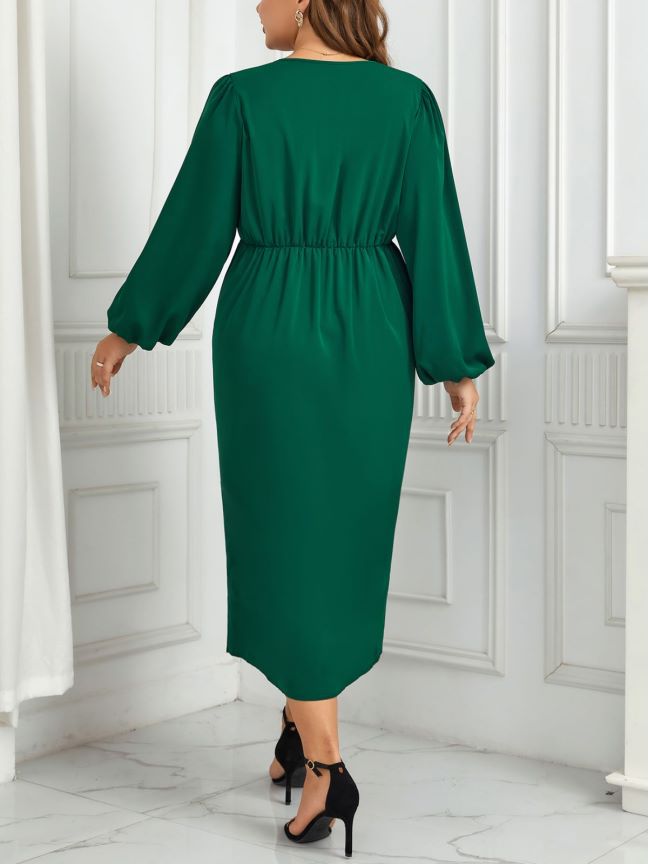 Abito casual verde snellente con scollo a V da donna_voghion.com