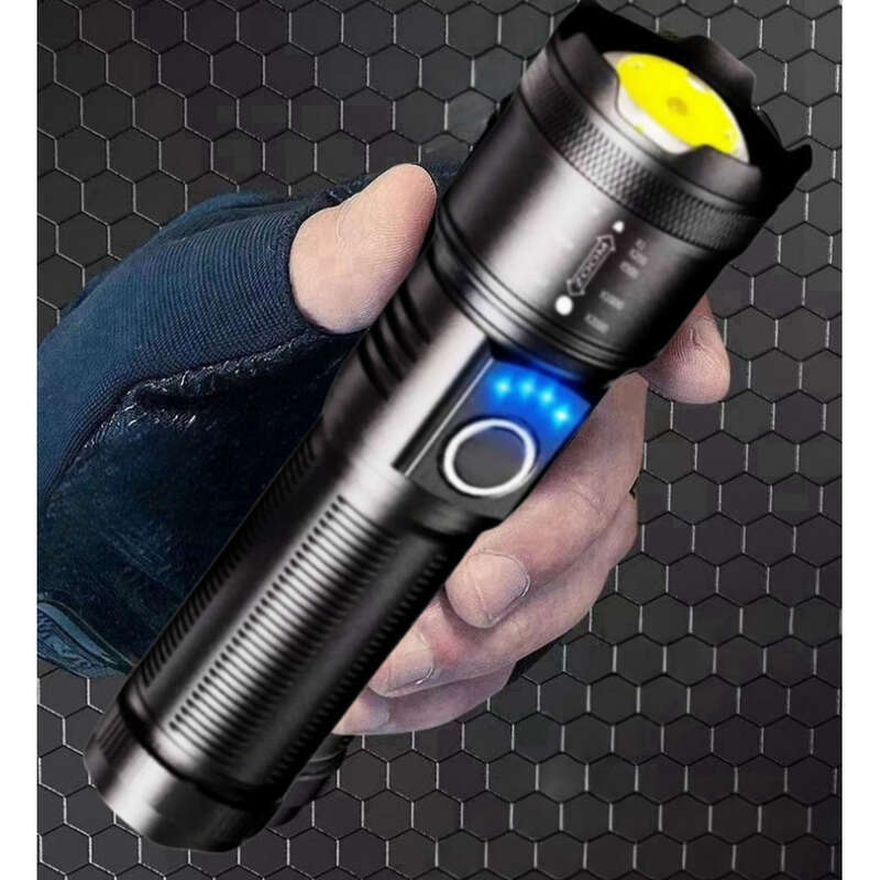Noua lanternă telescopică tip C cu încărcare P50, cu lumină puternică, cu LED-uri pentru exterior_voghion.com