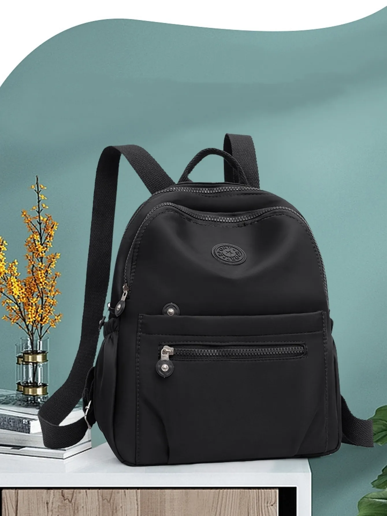 Solid Color Nylon Backpack, Lightweight Travel School Bag, Fashion Daypack For Work,Travel Bag Can Be Hung In Lage_voghion.com