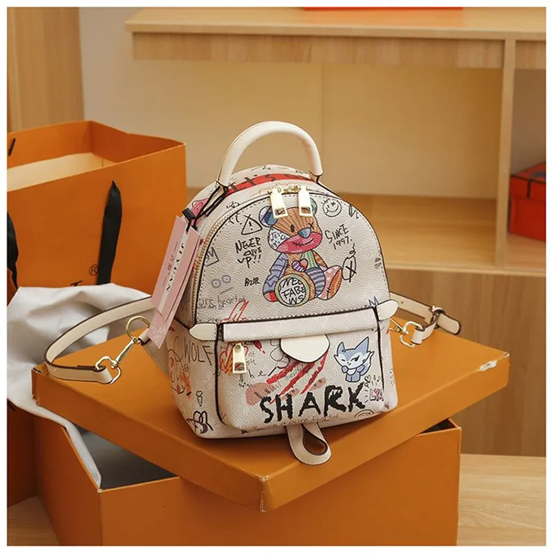 Designer Bag Free Shipping 2025 Fashion Light High-end Texture Printed Graffiti Handbag For Womens_voghion.com