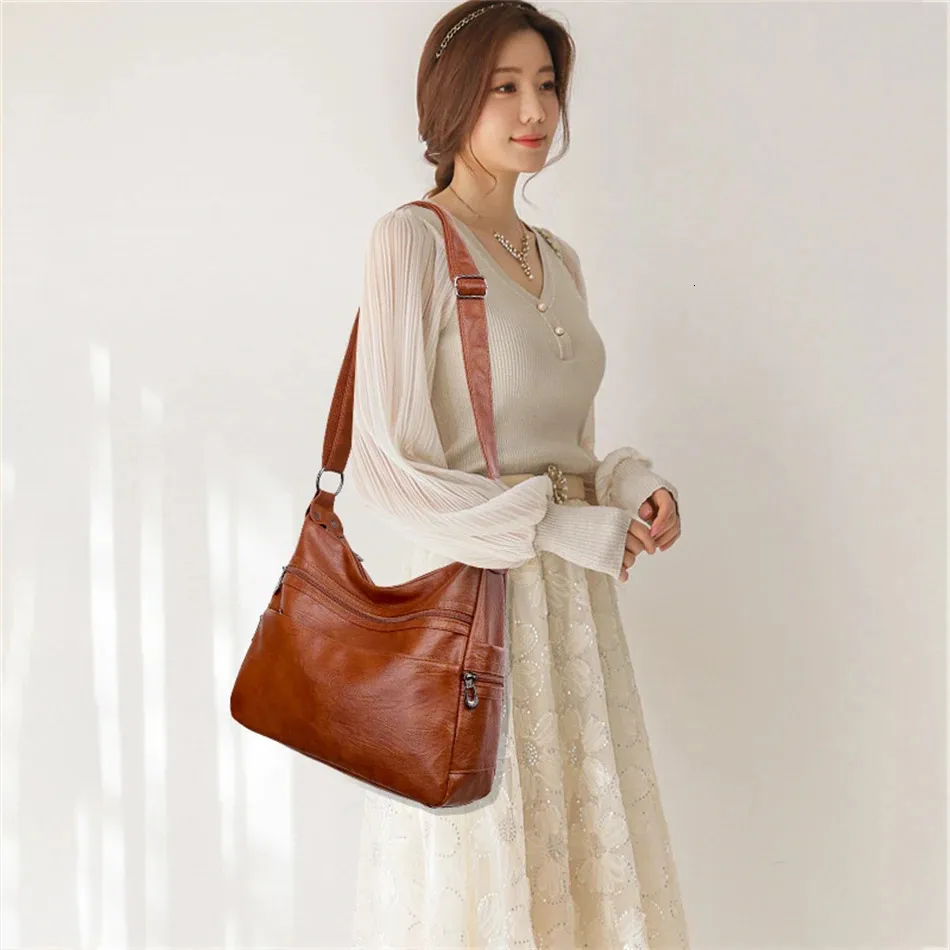 Schoudertas en crossbody tas voor dames elegant en casual_voghion.com