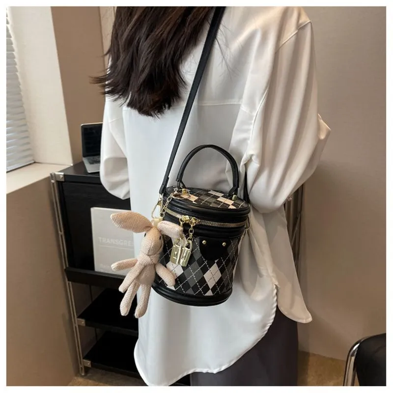 Designer Kostenloser Versand 2025 Neue Modische Eimer Premium Textur Dia Grid Schulter Umhängetasche Tasche Für Frauen_voghion.com