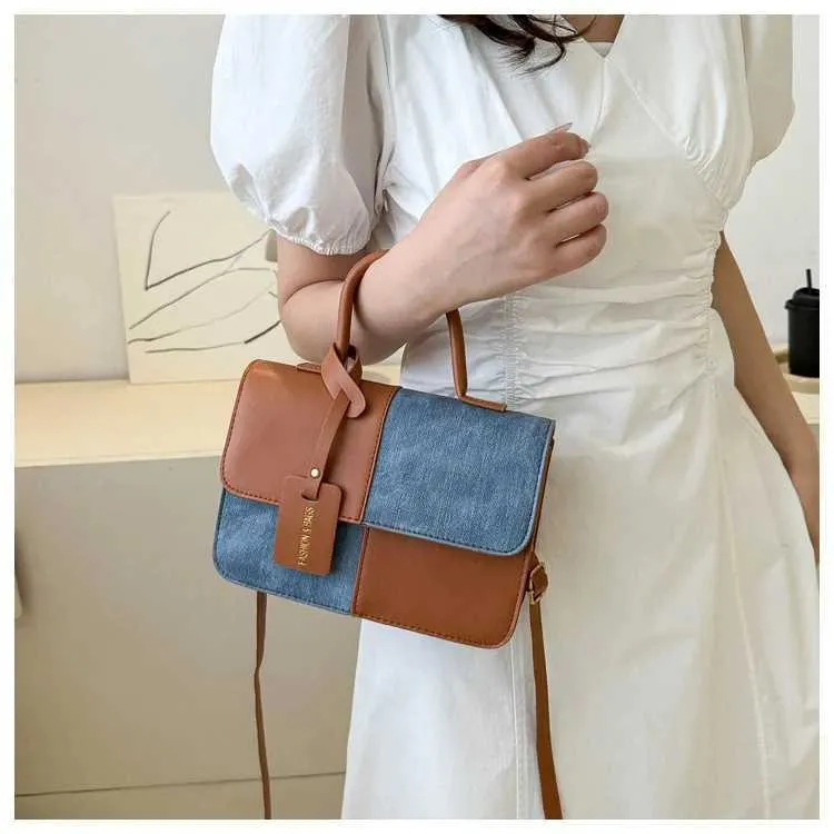 Modische Handtasche mit Spleißstruktur für das Pendeln im Sommer, stilvolle kleine quadratische Umhängetasche mit einer Schulter, Ba241216_voghion.com