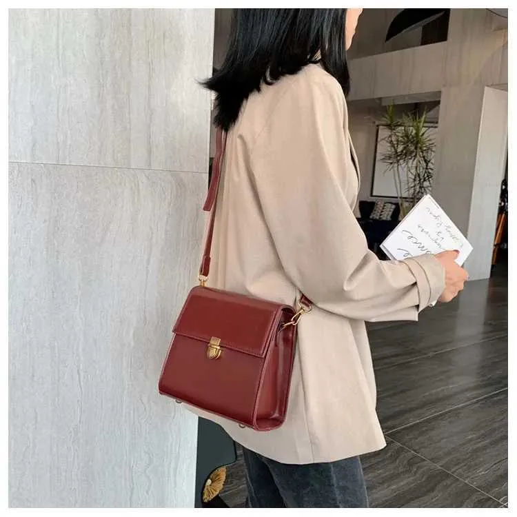 Damen Ledertasche Gewebt Mit Perlen Personalisiertes Design_voghion.com