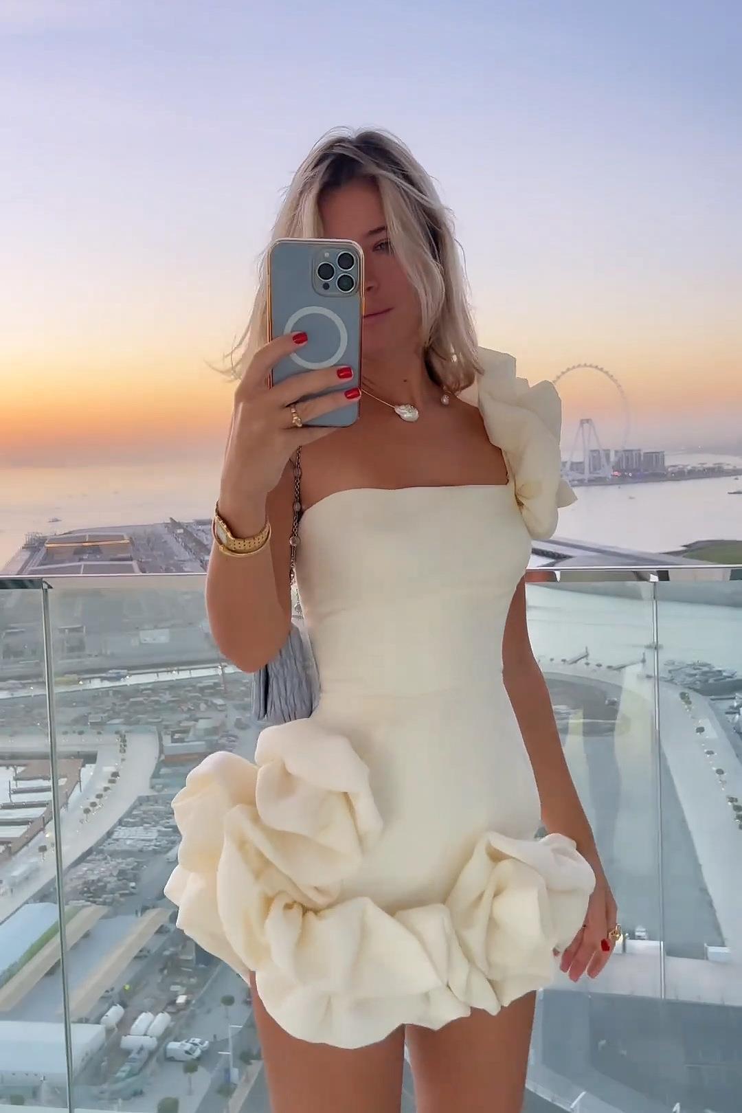 Robe d'été pour femmes, robe à volants à la taille avec boutons floraux, bandeau à une épaule, jupe de hanche_voghion.com