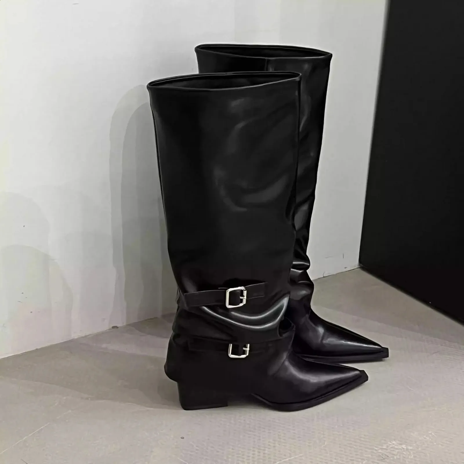 Damen Langschaftstiefel Mit Pfennigabsatz Im Gothic Stil Sexy_voghion.com