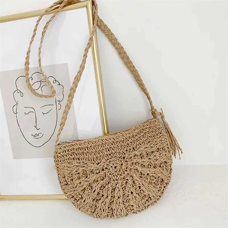 Woven Straw Crossbody Bag For Women Bohemian Summer Beach Style_voghion.com