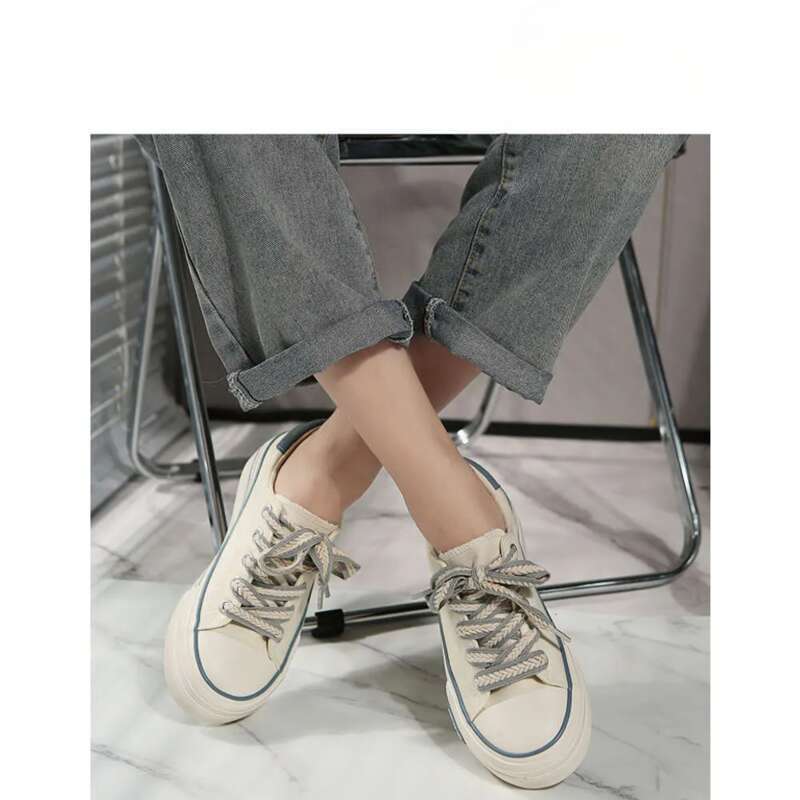 2024 New Women's Casual Fashion Trend Versatile White Thick Sole Board Shoes_vogvips.com