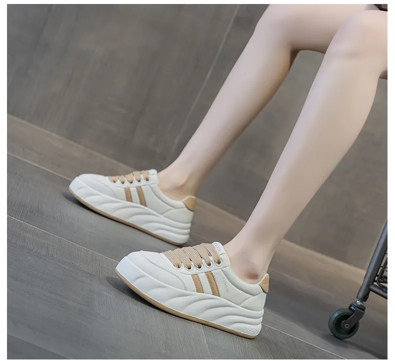 Damen Cloud Shallow Mouth Verschleißfeste Dicke Sohle Erhöhte Kleine Weiße Vielseitige Mode Lässige Sport-Board-Schuhe_voghion.com