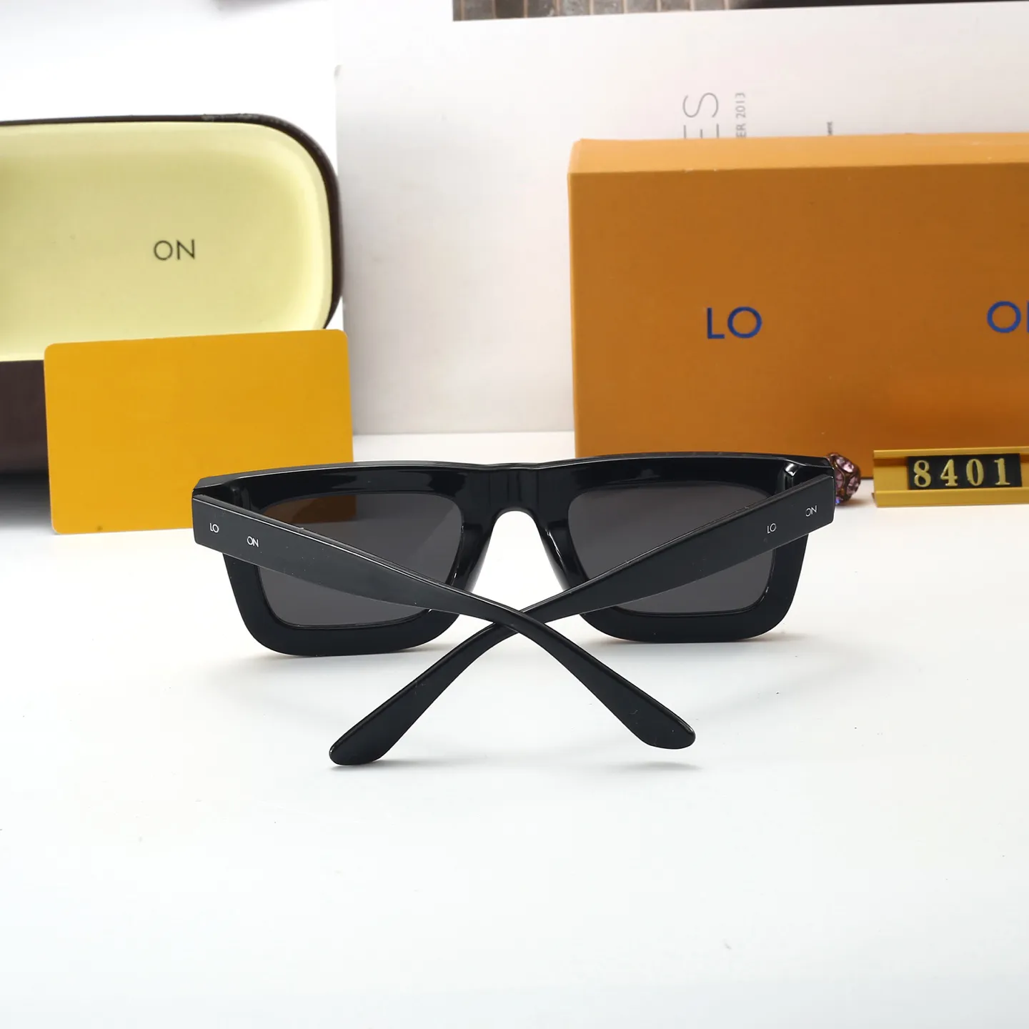 Designer Sunglasses For Women Mens Sunglasses Classic Metals Alphabet Eyeglasses Outdoor Beach For Man Mix Color Super_voghion.com