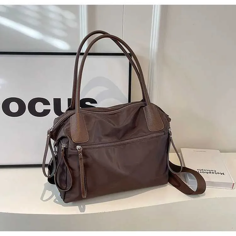 Sac à main en toile de nylon pour femmes, nouvelle tendance automne/hiver 2024, sac messager coréen décontracté de grande capacité, sac à main Y241011_voghion.com