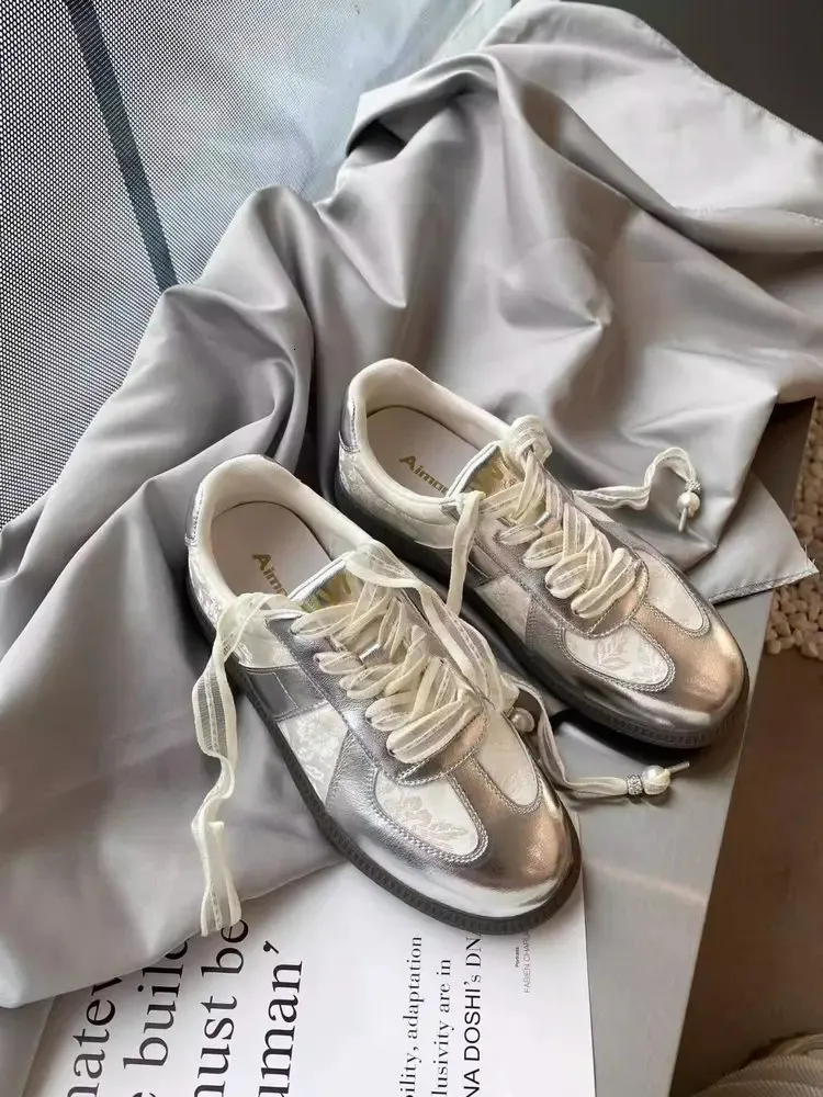 Size 35-40 Real LeatherSatin Surface Women Casual Sneakers Breath Tennis Athletic Flats Low Heels Lace-Up Spring Hike_voghion.com