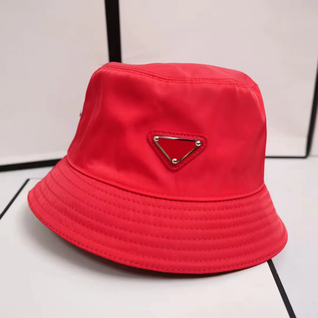 cappellino da donna cappelli da pescatore cappelli da uomo cappelli invernali cappelli casual con triangolo invertito rosso nero per lui e per lei_voghion.com