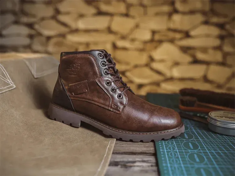 Bottines de travail en cuir marron pour homme, faites à la main, pour l'automne et l'hiver, style vintage, en tendon de bœuf, 240830_voghion.com