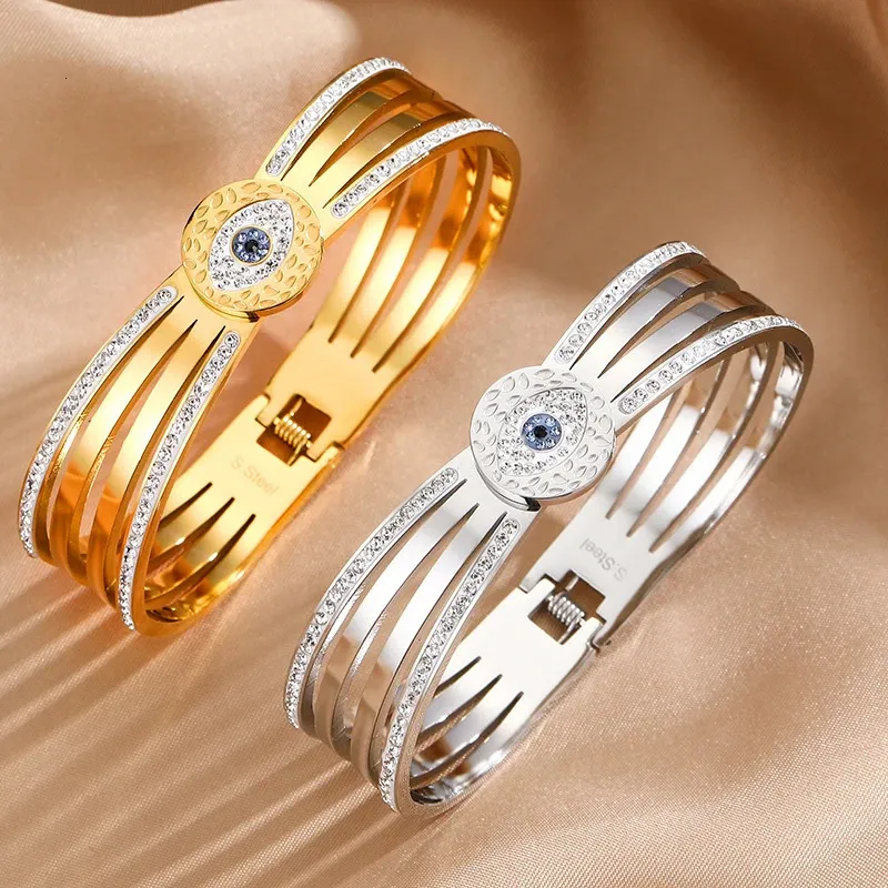 Bracelet en acier inoxydable Evil Devil Eye modèle plaqué or poli 240507_voghion.com