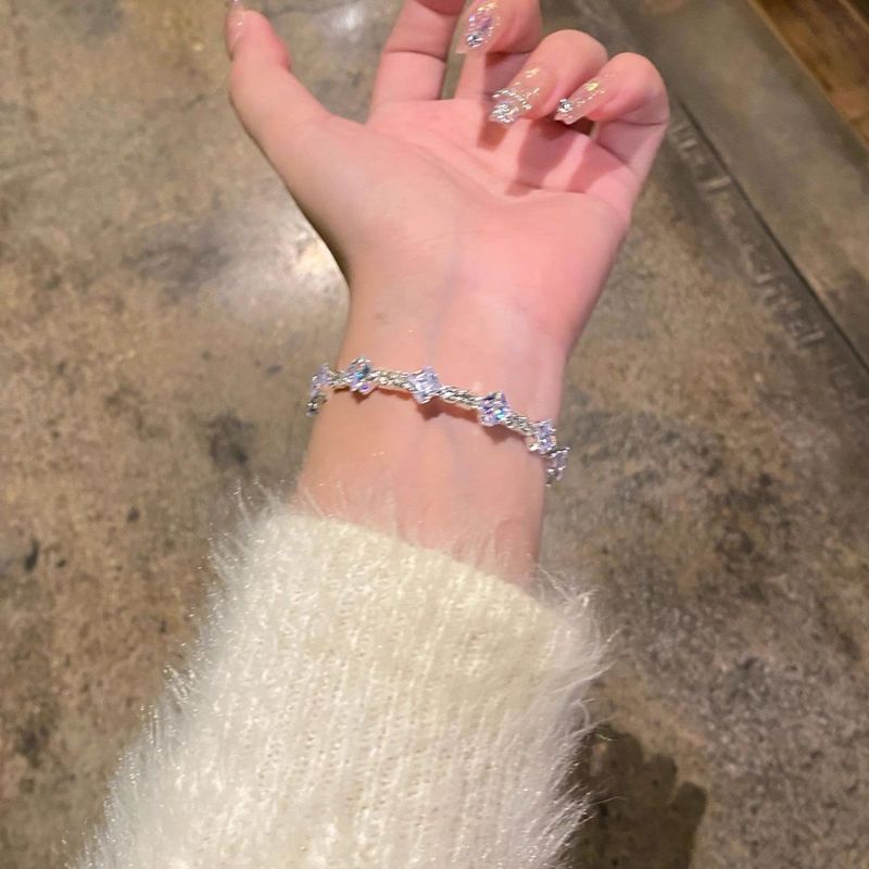 Store Hot Sale Zircon Light Bracelet With Exquisite Charm, Small , Minimalist Design, High End Opening, 【 】_voghion.com