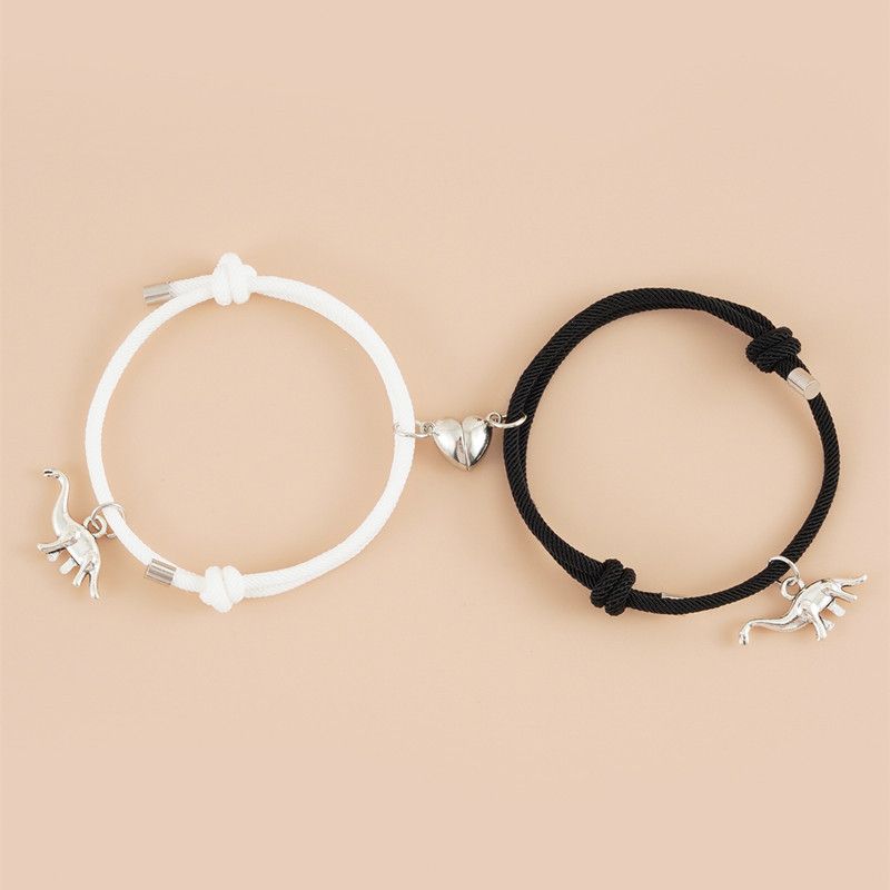 Bracelet créatif et mignon en forme de dinosaure en trois dimensions, pendentif pour bébé, boucle magnétique, pour couple_voghion.com