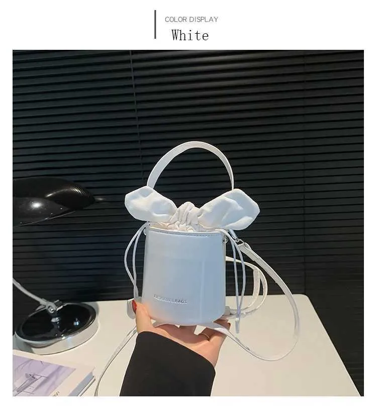 Mini Exquisite Weinrot Hochglanzlack Oberfläche Umhängetasche 2024 Neue Schleife Drstring Unterarm Taschen High Street Lippenstift_voghion.com