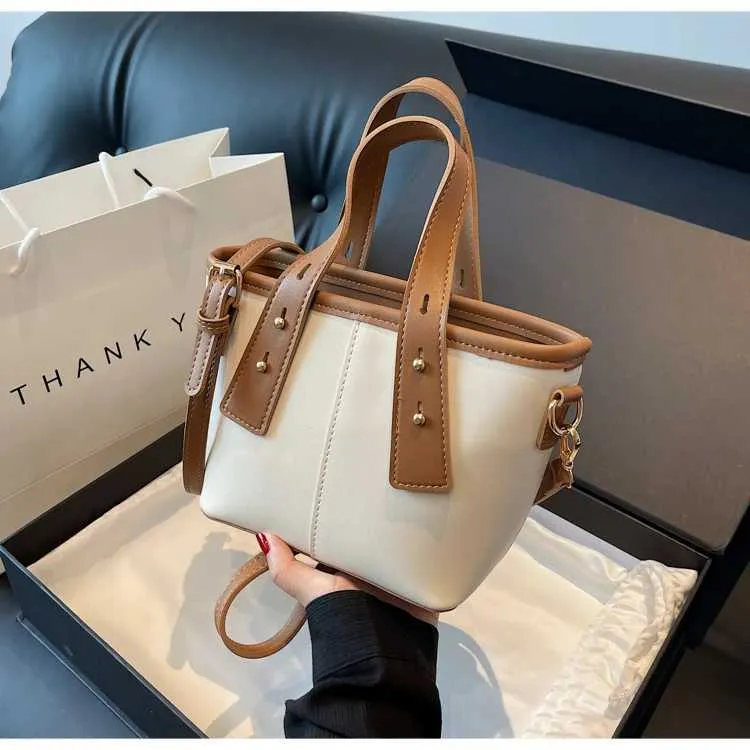 Retro Women Pu Leather Bucket Solid Soft Large Capacity Female Crossbody Bag All-match Lady Commute Messenger Shoulder_voghion.com