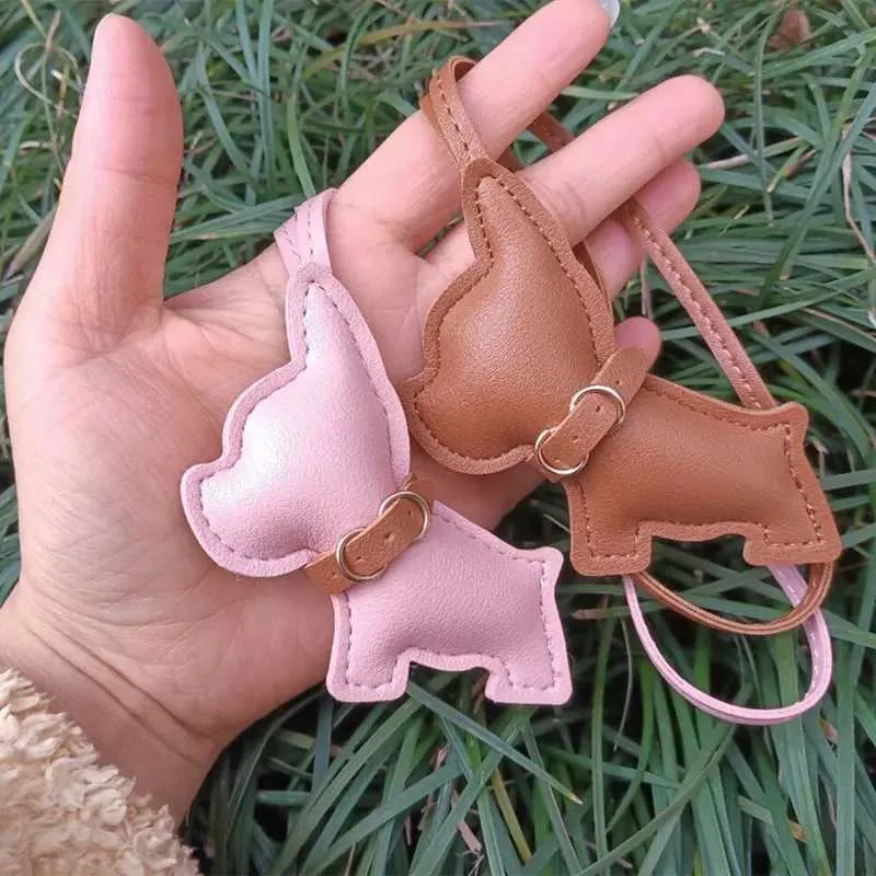 Punk Herren Auto Französische Bulldogge PU Leder Hund Nette Frauen Tasche Anhänger Schmuck Schnalle Schlüsselanhänger Y241121_voghion.com