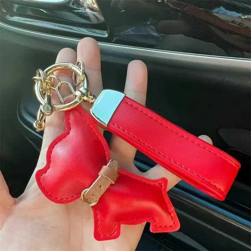 Porte-clés de voiture en cuir avec chiot bouledogue français, cadeau créatif, pendentif pour sac, décoration mignonne Y241121_voghion.com