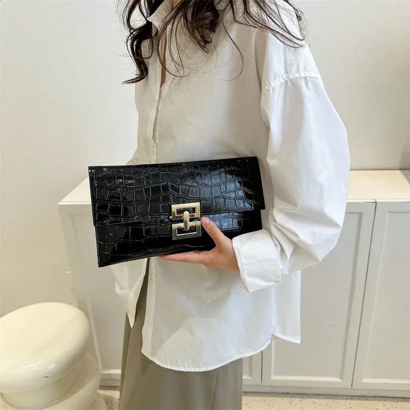 Pochette da sera per donna in argento, borse a busta, alla moda, in pelle PU, portafoglio, per feste di matrimonio, borsa da ballo 240924_voghion.com
