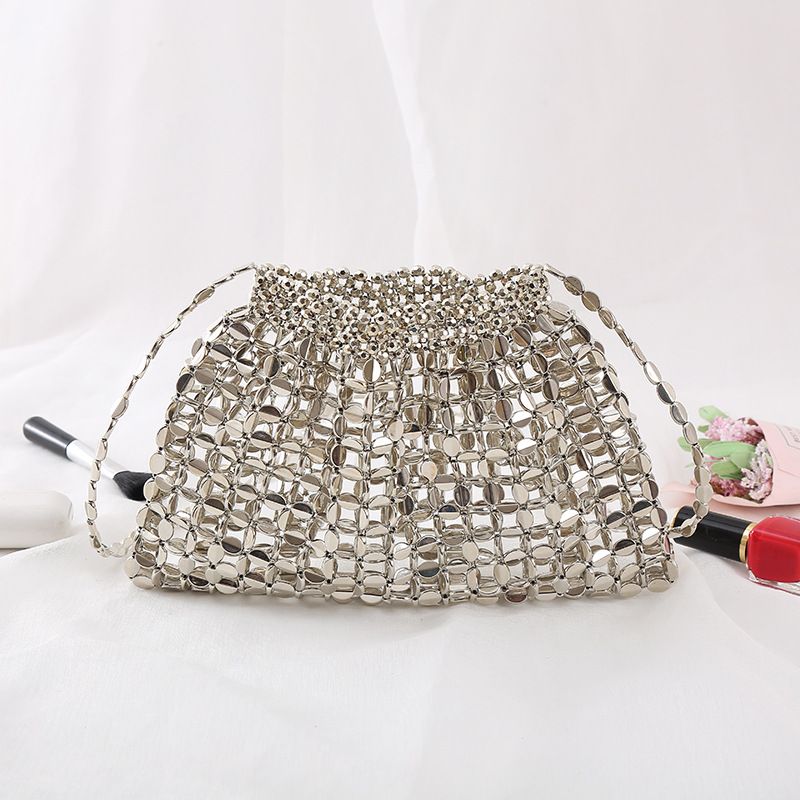 Borsa di perle rifinita con perline fatta a mano_voghion.com