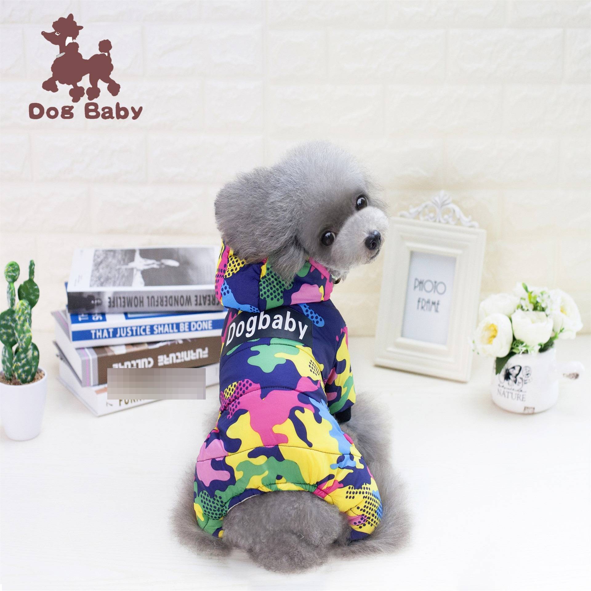 Casaco de inverno camuflado Dogbaby para cães com quatro patas - Jaqueta macia de acrílico para cães pequenos, respirável e confortável, tamanhos P/M/G/GG/XGG (estampas pretas e vermelhas)_voghion.com