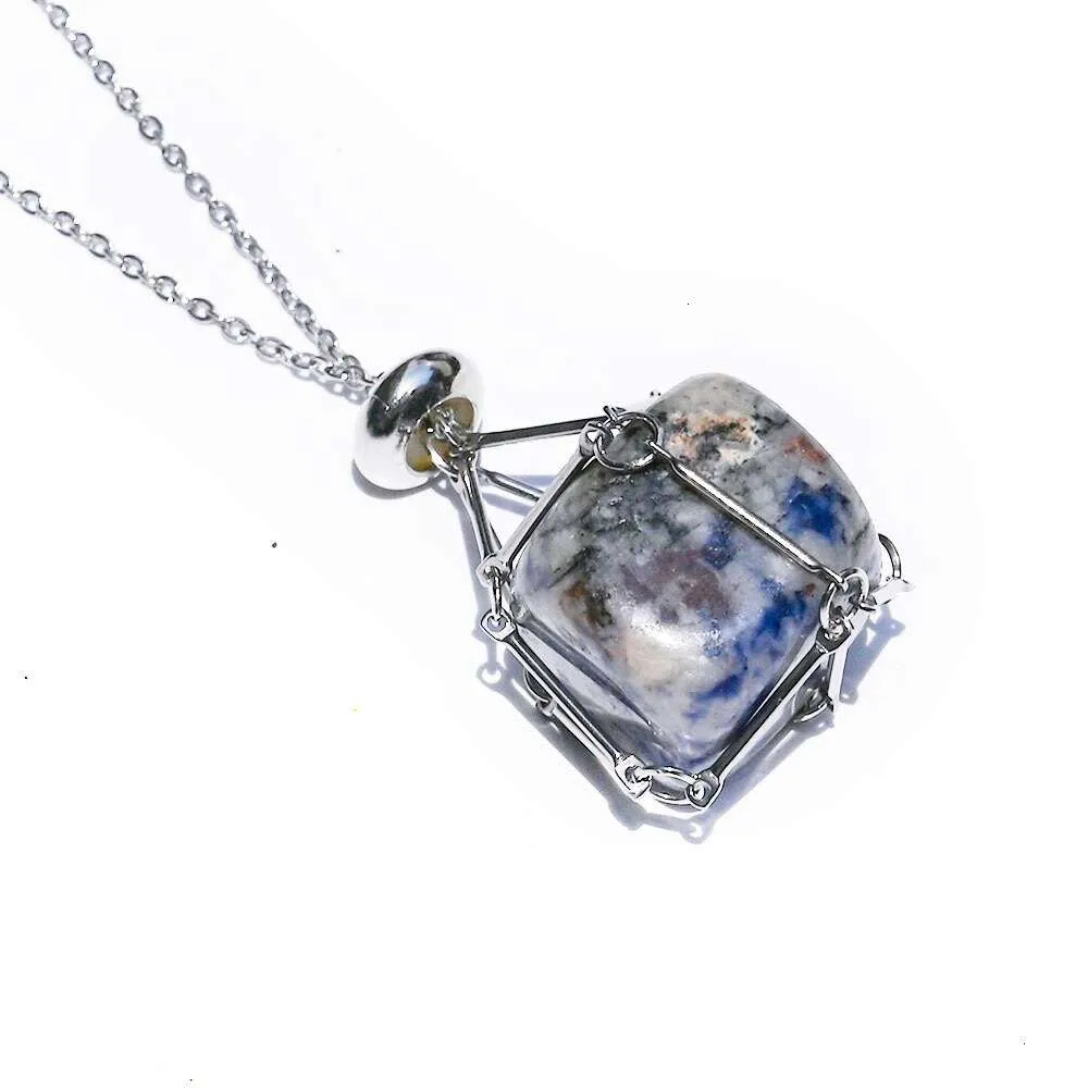 Collier avec pendentif en pierre naturelle interchangeable en forme de cage en cristal, bijou esthétique en forme de marée de loup pour hommes et femmes_voghion.com