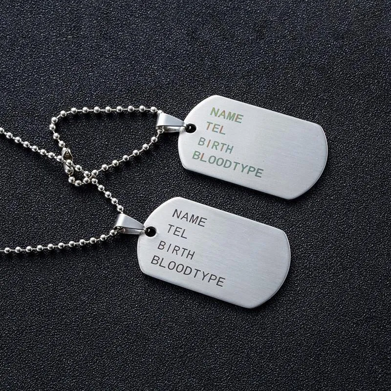 Colliers pendentifs militaires tactiques de l'armée, étiquettes d'identification de nom, cartes pour hommes, collier et pendentifs en acier inoxydable, porte-clés tendance pour hommes_voghion.com