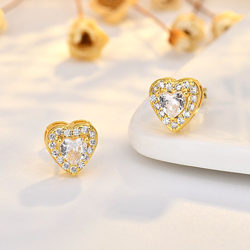 Boucles d'oreilles trois pièces en zircon rond, quatre griffes carrées, tempérament de niche, style léger, forme de cœur haut de gamme_voghion.com