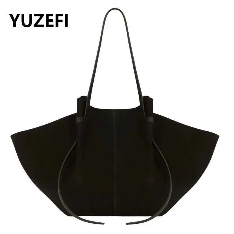 YUZEFI Womens New Popular Shoulder Bag Large Capacity HandheldC241210_voghion.com