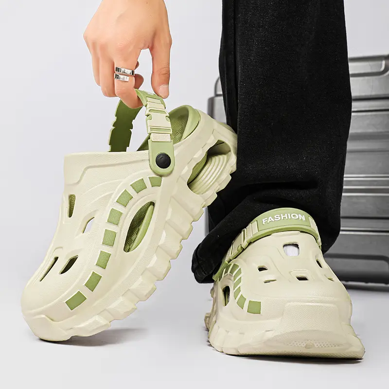 Men's Breathable Hole Sandals For Men Lightweight Beach Slippers_voghion.com