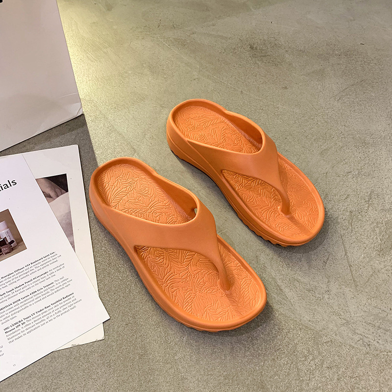 Unbeatable Quality Men's Herringbone Thick Soled Sports Track Slippers, Couples, Outdoor Korean Women's Vacation Beach Flip Flops_voghion.com