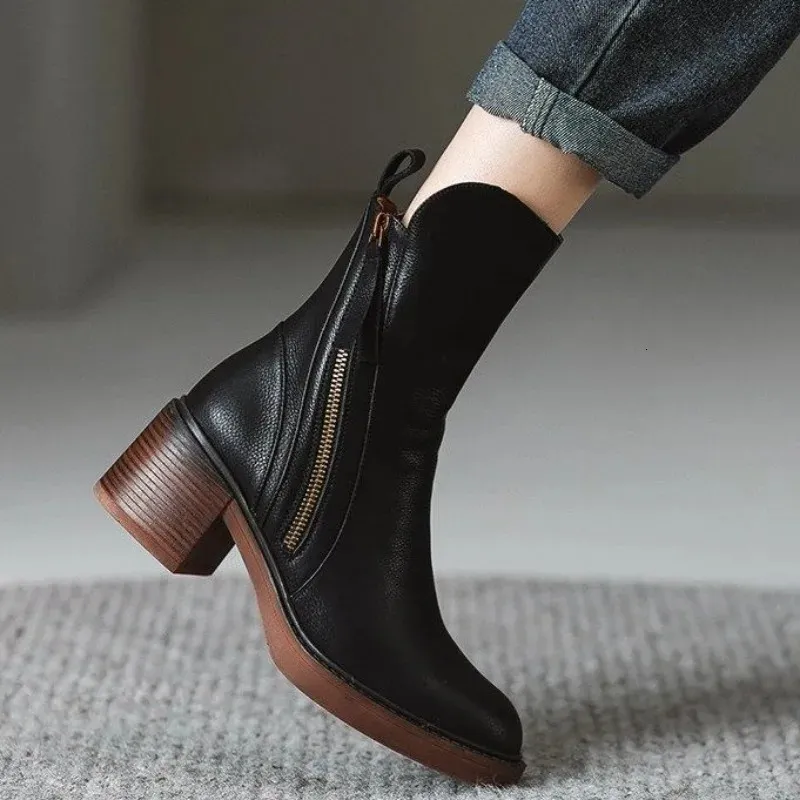Womens high leather short round thick side zipper foot pedal boots 241022_voghion.com